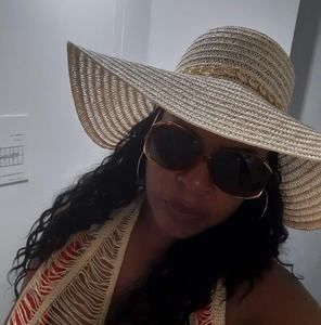 Meet your Posher, Latasha